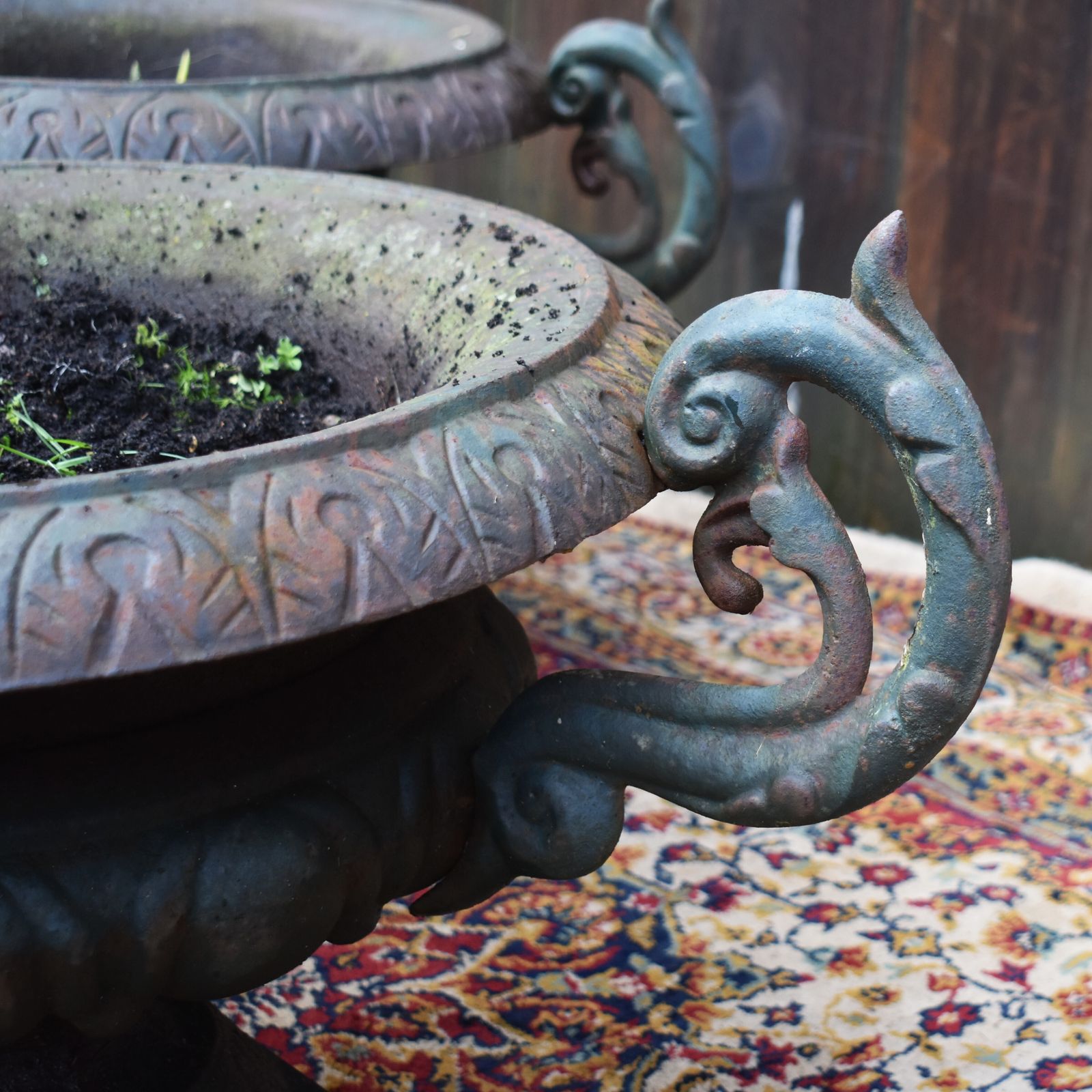 Antique Victorian English Country House Cast Iron Classical Garden Urns Pair photo for sale