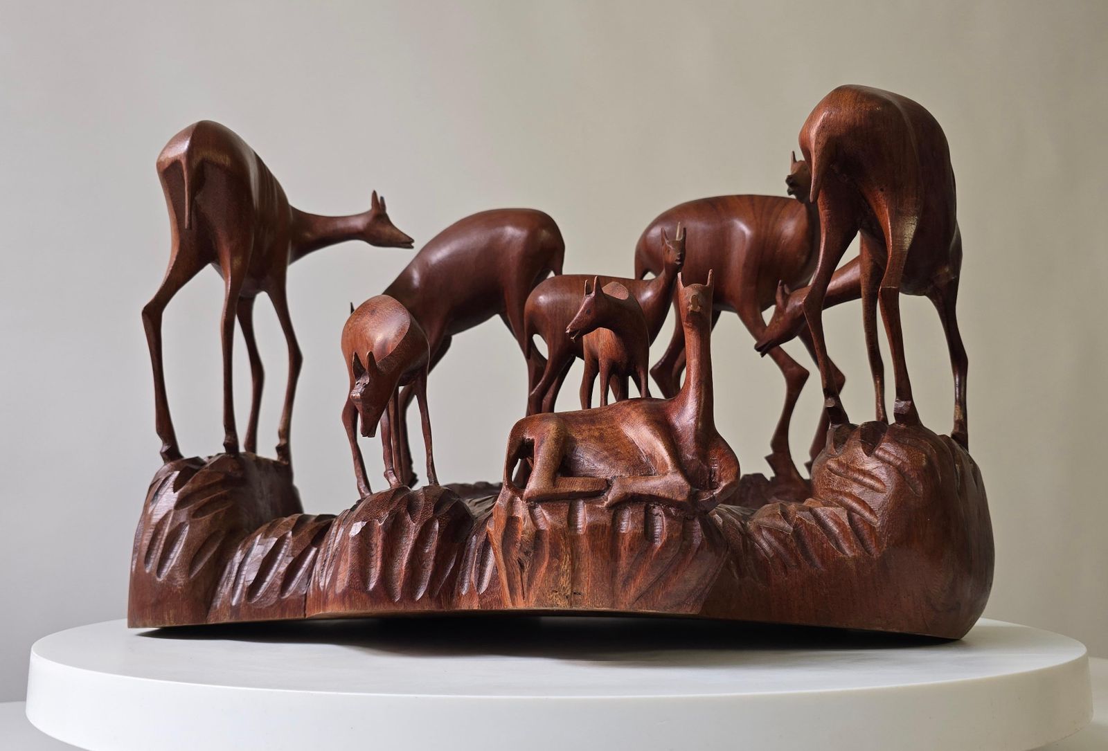 African Wooden Sculpture Of A Deer Family, Belgian Congo, 1950s photo vinterior