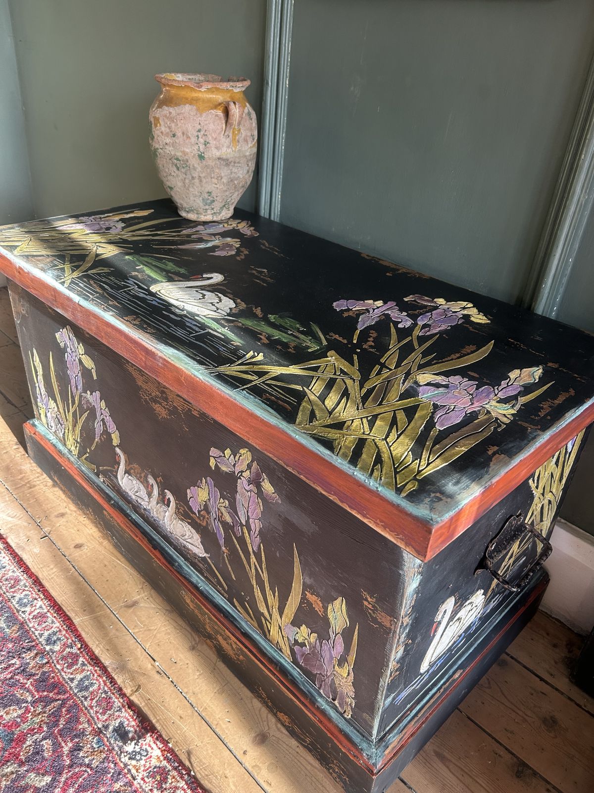 Vintage Painted Pine Blanket Box With Swan Chinoiserie photo vinterior
