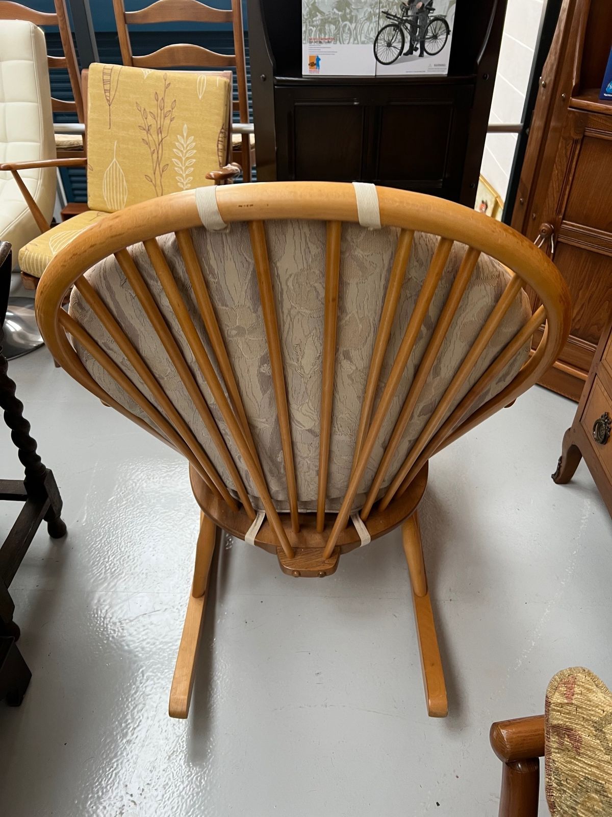 Blonde Ercol Rocking Chair Model 315 photo vinterior