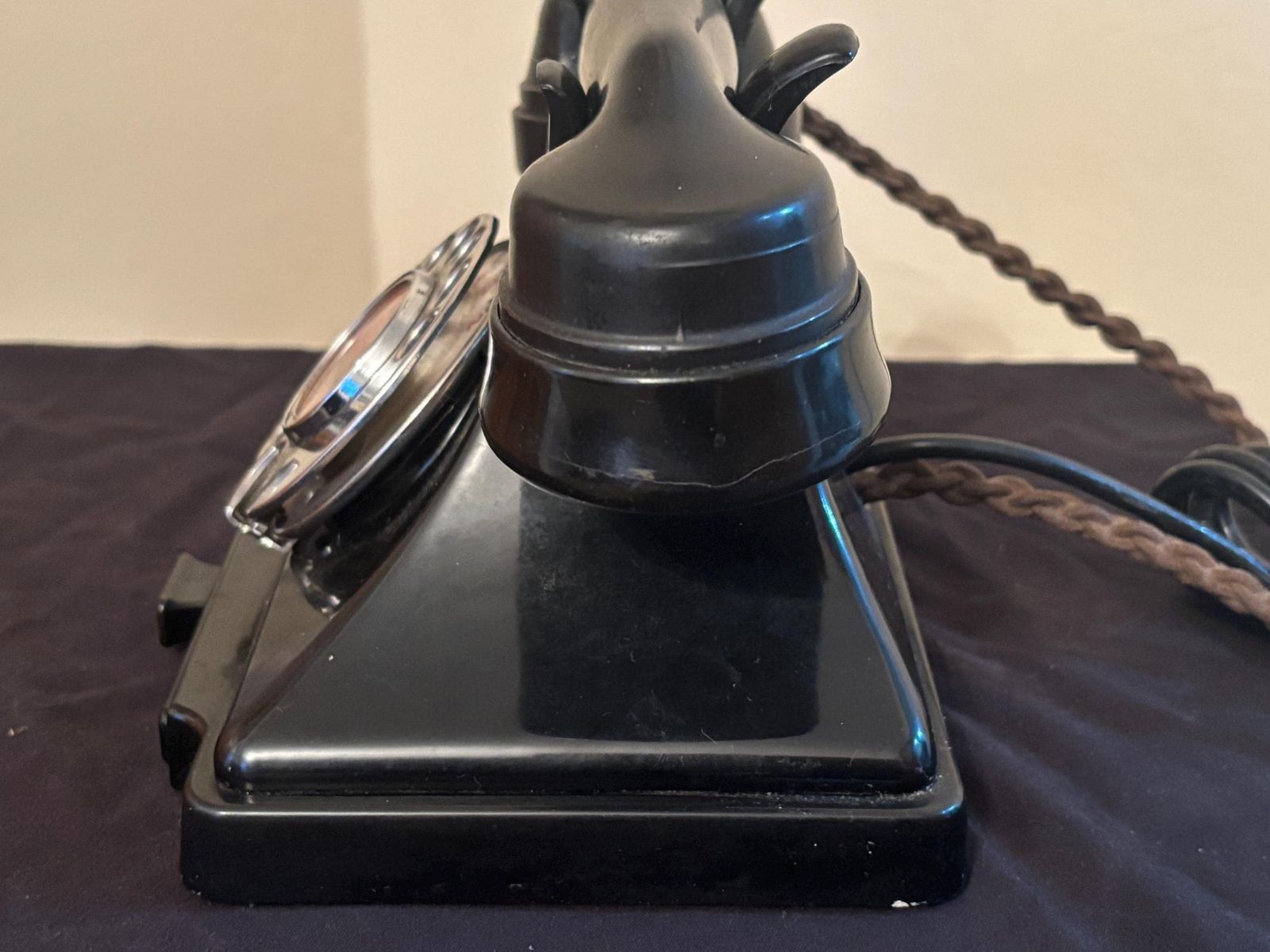 Gpo 232f 'Pyramid' Bakelite Dial Telephone Original photo buy