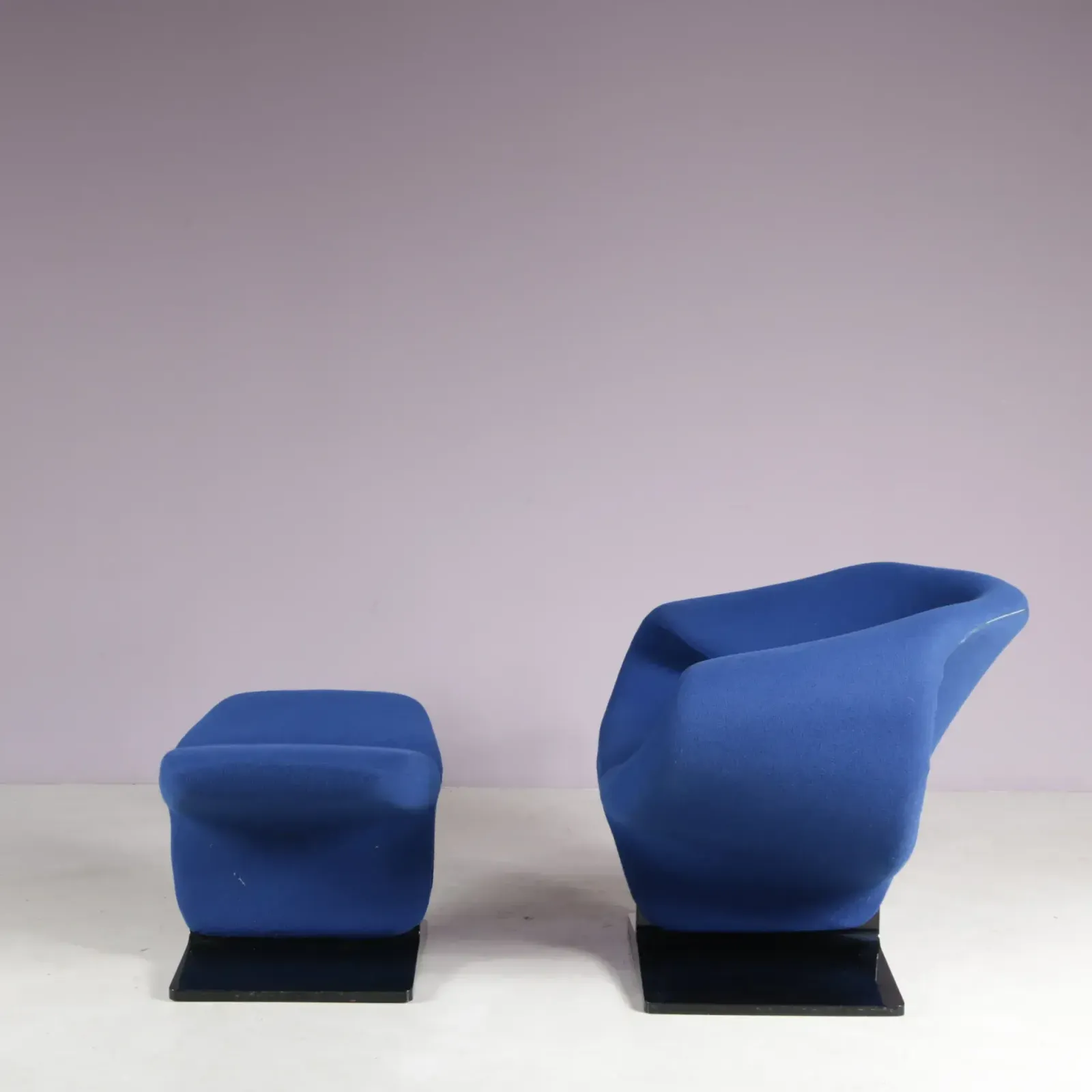 Pierre Paulin “Ribbon” Chair With Stool For Artifort, Netherlands 1970 photo vinterior