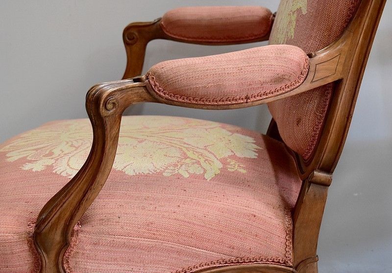 Pair Of Convertible Armchairs In The Queen, 19th Century photo vintage