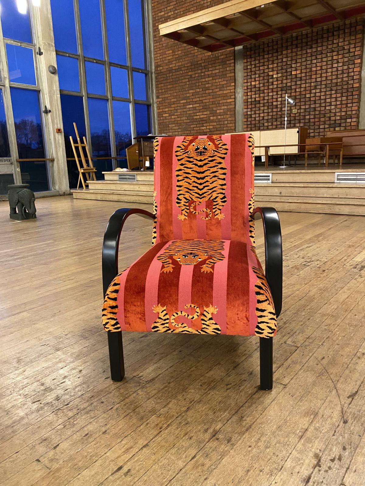 1940s Art Deco Armchair Bentwood Ebonised Pink Schumacher Jokhang Tiger Velvet Animal Thibet photo vintage