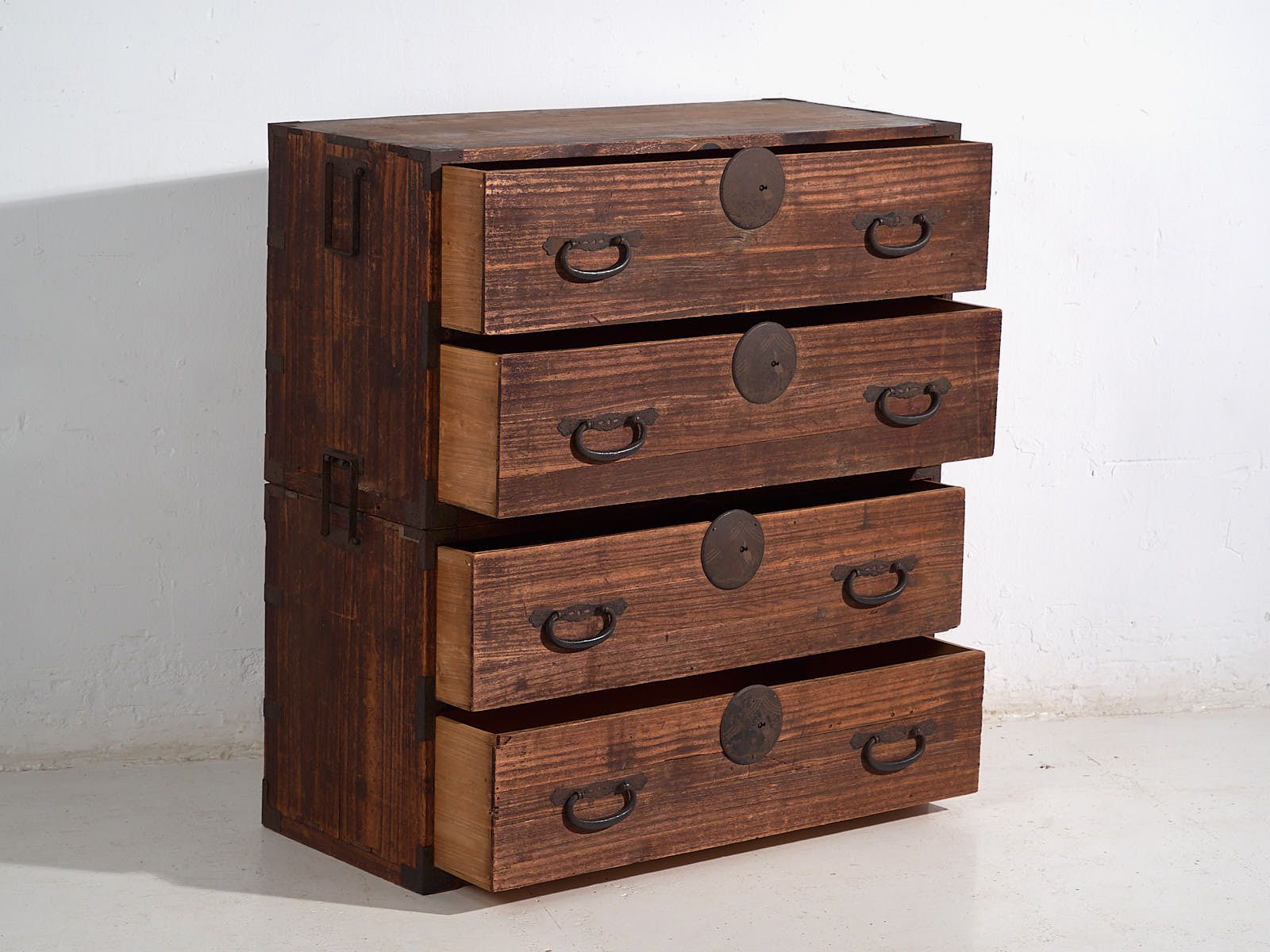 Antique Japanese Tansu Chest Of Drawers – Meiji / Taishō Period (C.1868 1926) #5 photo for sale