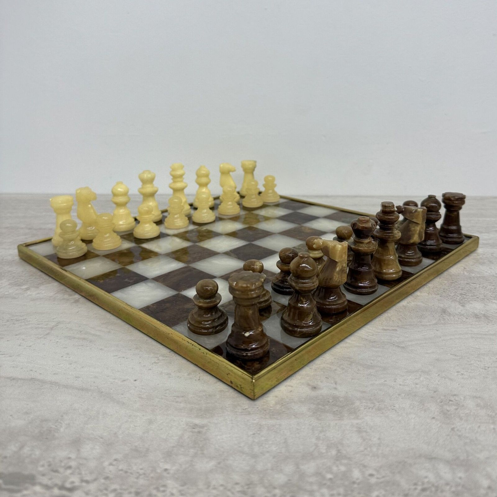 Vintage Marmeren Schaakset Met Messing, Chiellini, Jaren 1970 photo furniture