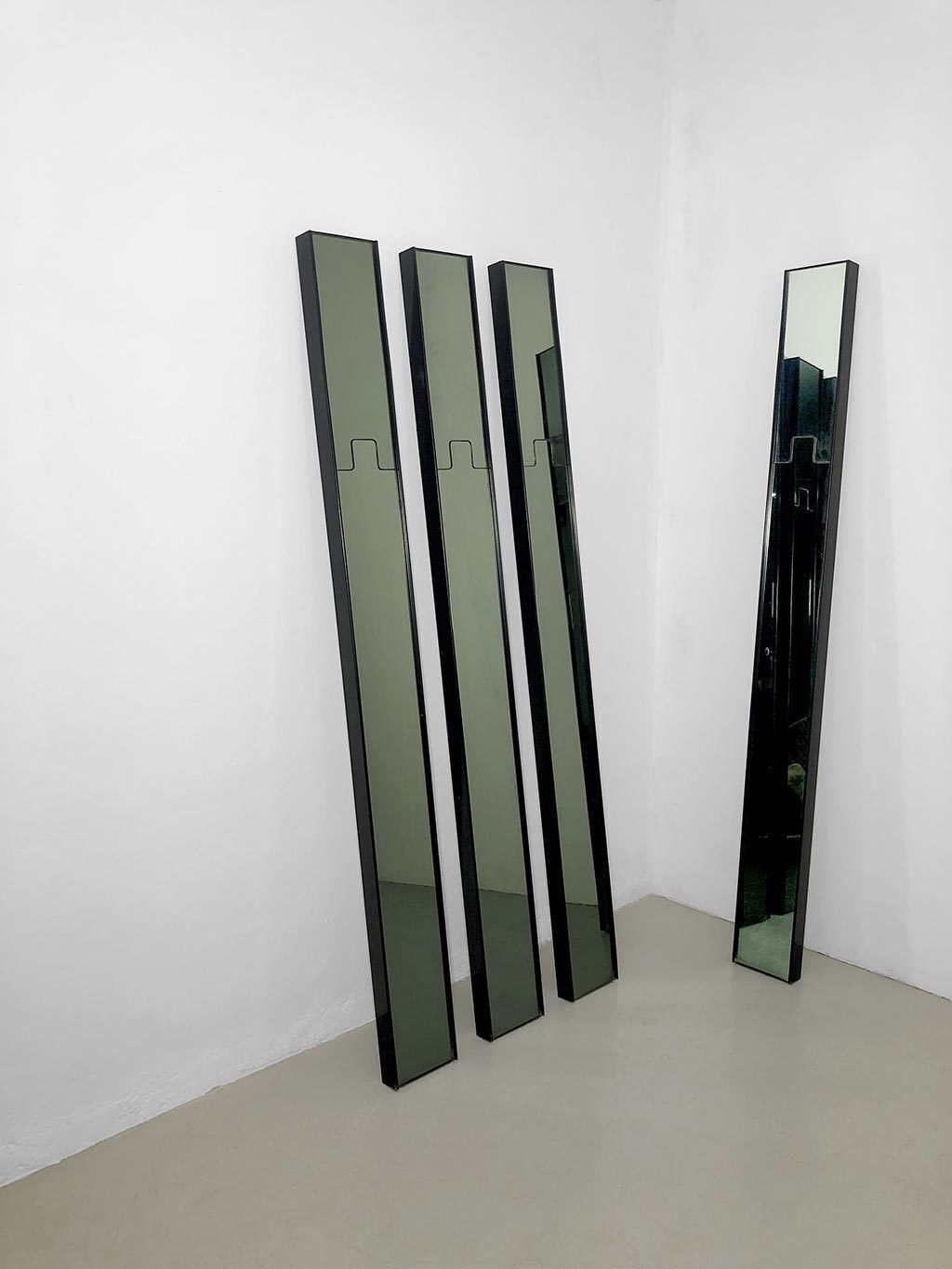 Luciano Bertoncini, Mirrored Coat Rack, "Gronda" By Elco, 1970s photo Furniture