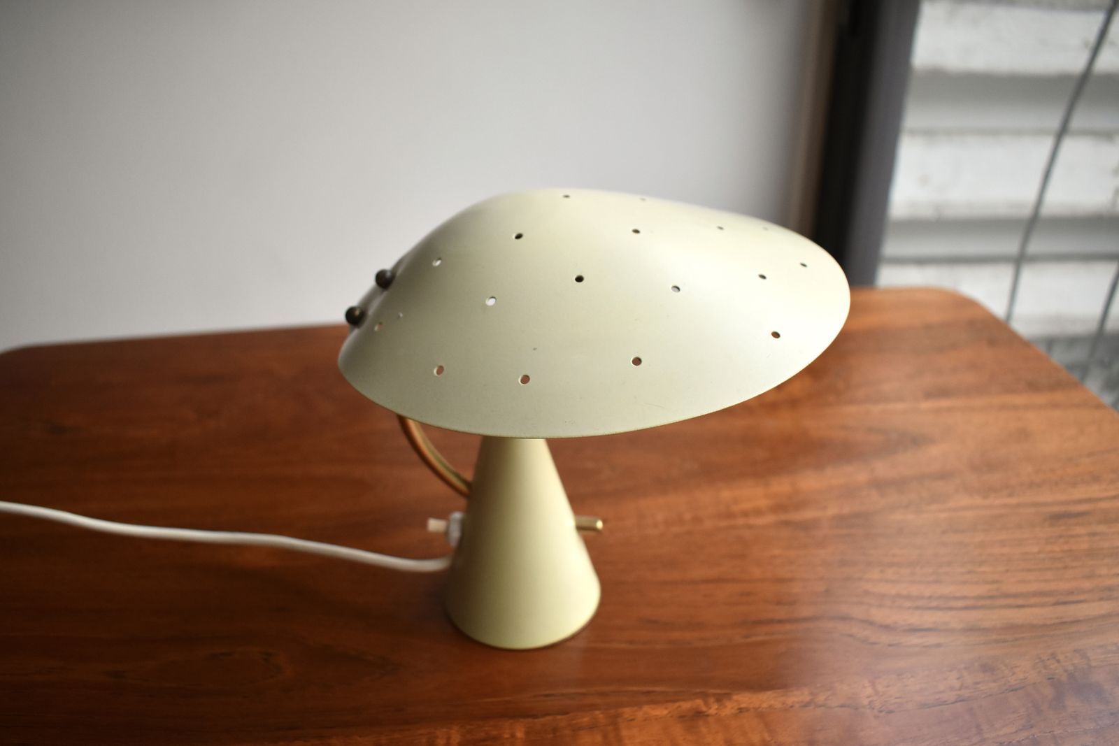 Small 1960s Midcentury Bookshelf Lamp photo Lighting