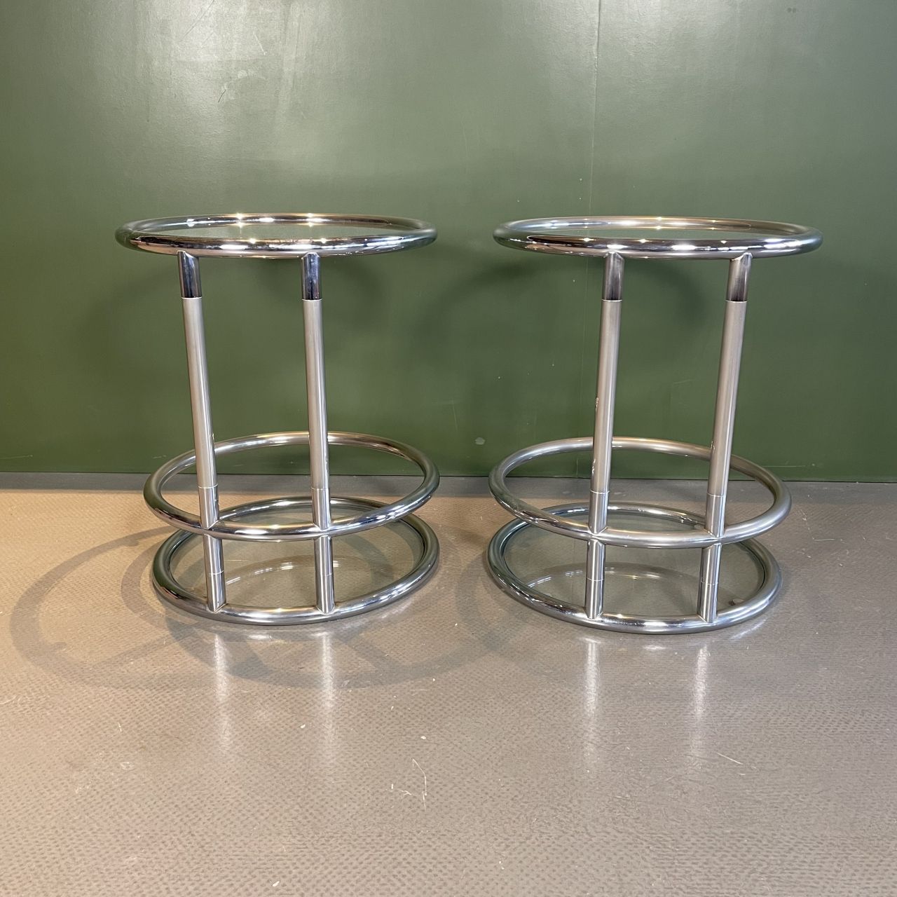 photo furniture Pair Of 1970s Glass And Chrome Coffee Tables