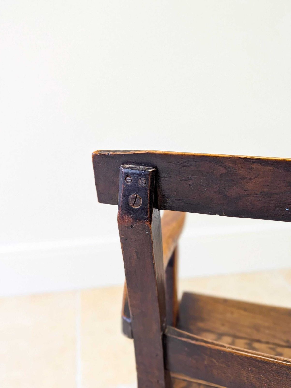 photo vintage Antique Georgian Oak Vernacular Armchair C.1800