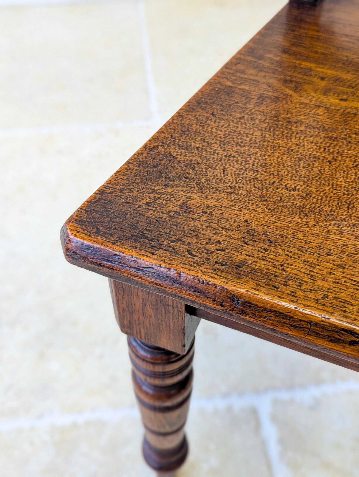395.0 Antique Victorian Oak Hall Chair C.1890 photo