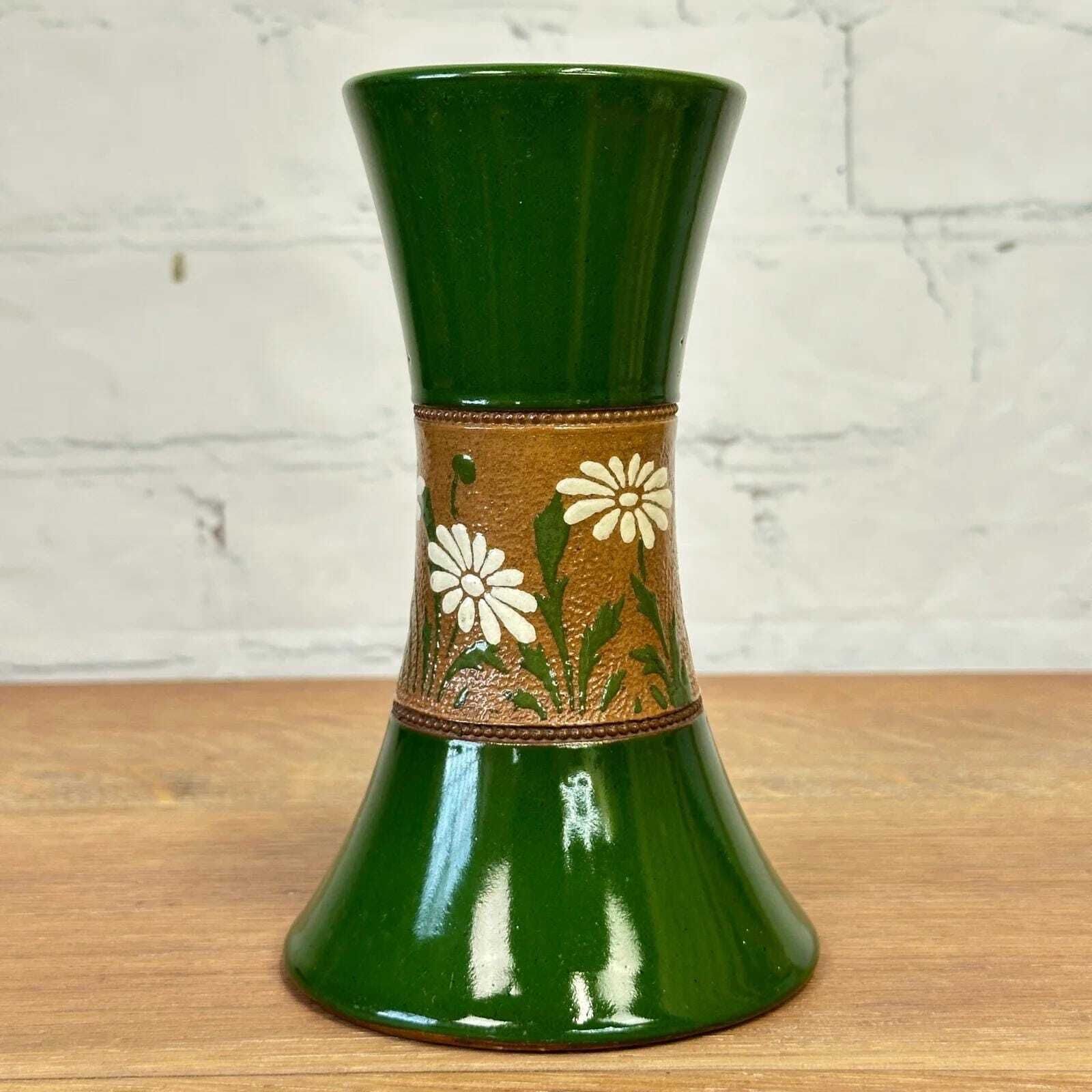 Langley Mill Lovatt’s Art Nouveau Daisy Green Ceramic Vase photo 51.0