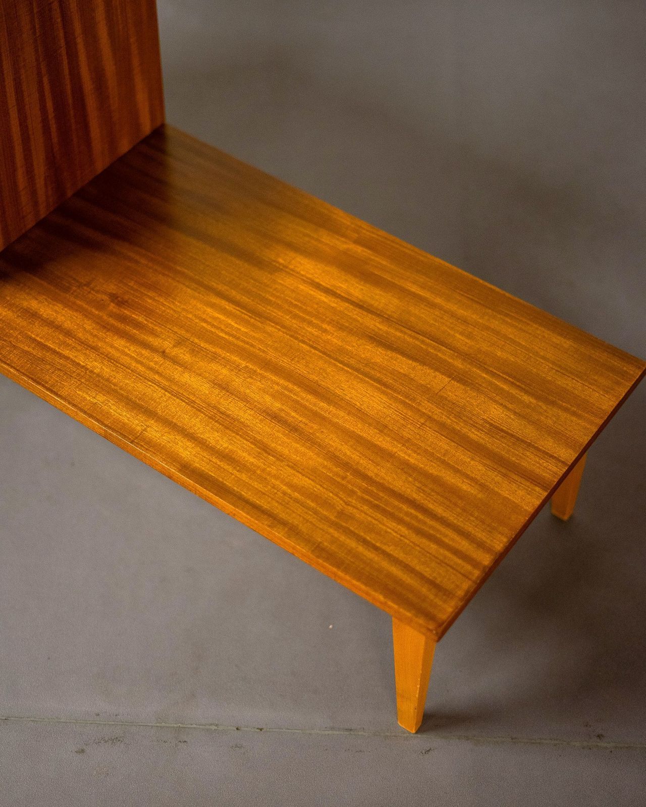 Mid Century Teak Reception Bench photo vintage