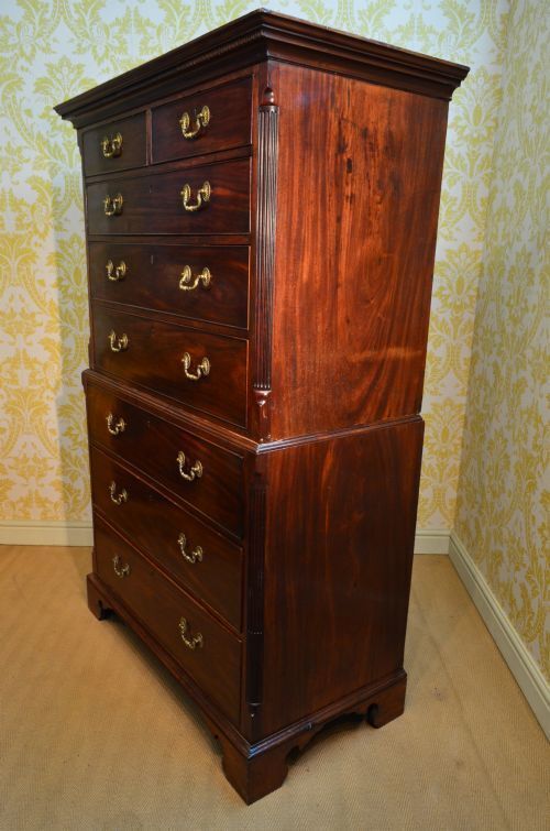 photo vinterior Beautiful George III Mahogany Chest On Chest