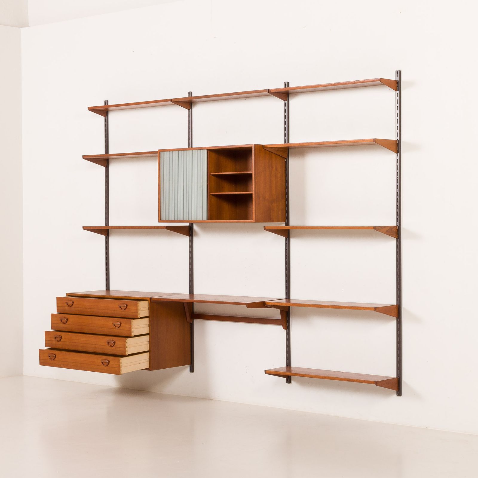 Kai Kristiansen Shelving Unit In Teak By Fm Mobler, Denmark, 1960s photo vinterior