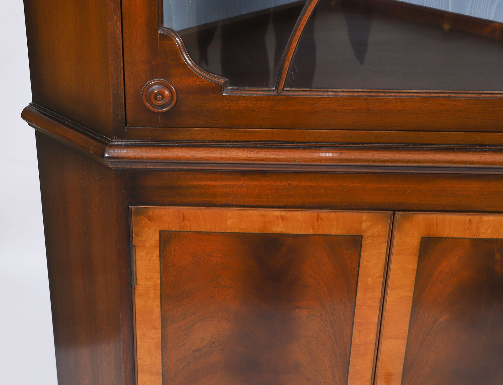 Pair Vintage English Flame Mahogany Corner Display Cabinets Harrods 20thc photo vintage
