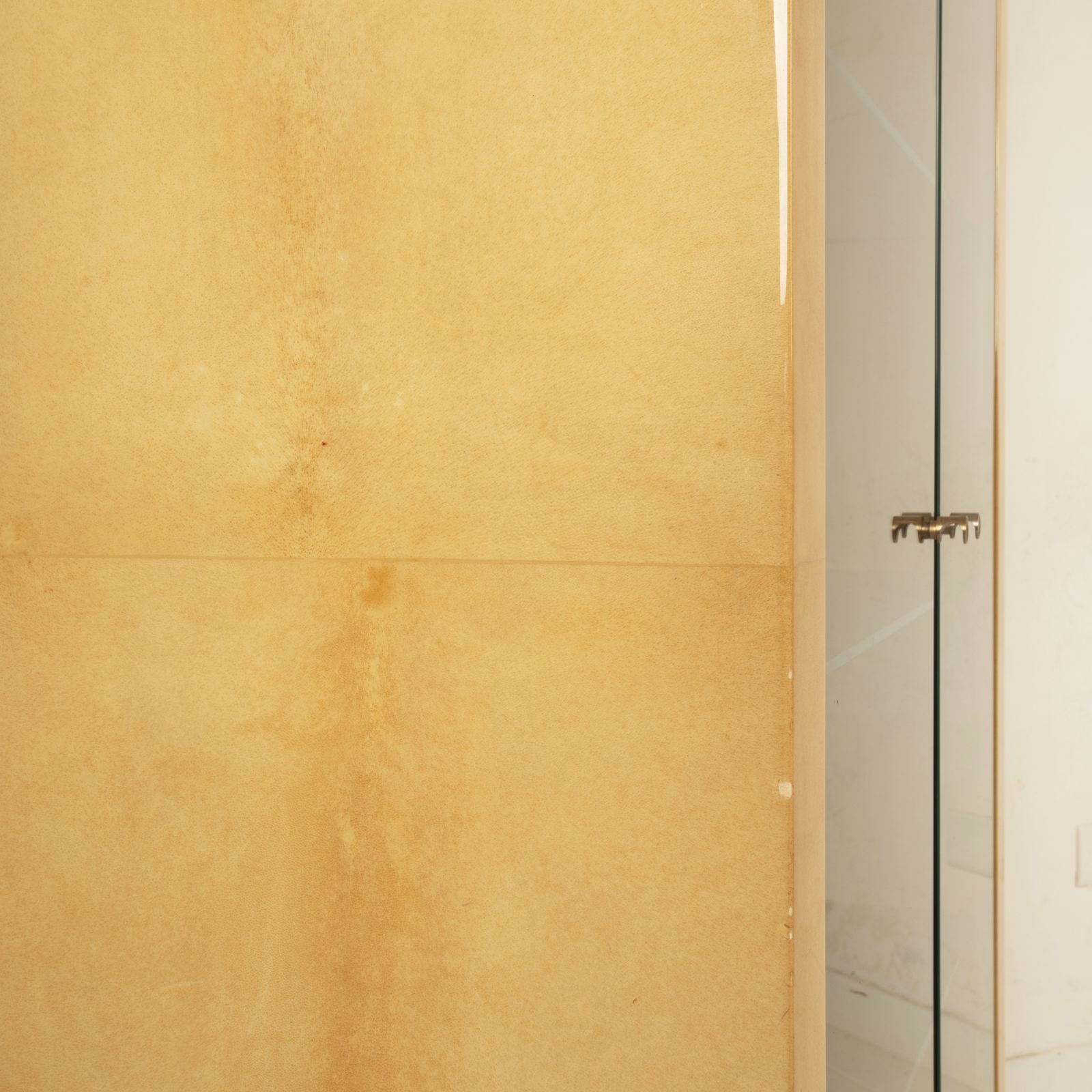 Parchment Cabinet By Aldo Tura For Tura Milano photo 7382.0