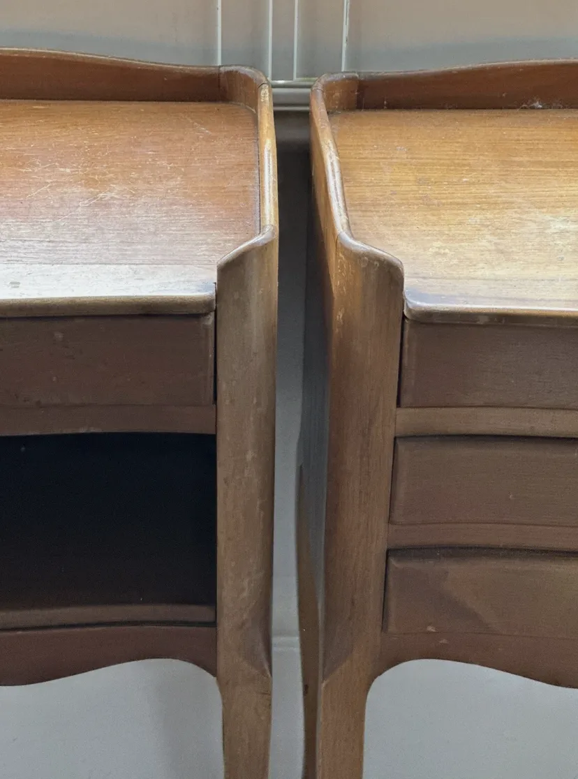 photo furniture Antique Pair Fruitwood French Serpentine Bedside Tables Nightstands, C 1900
