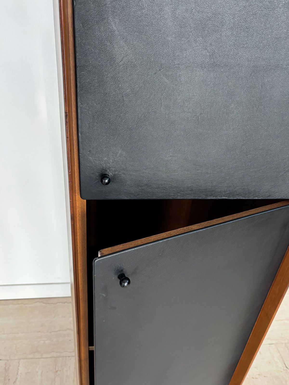7800.0 Afra & Tobia Scarpa For Maxalto Wood And Leather Storage "Artona "Serie, Italy 1970s photo