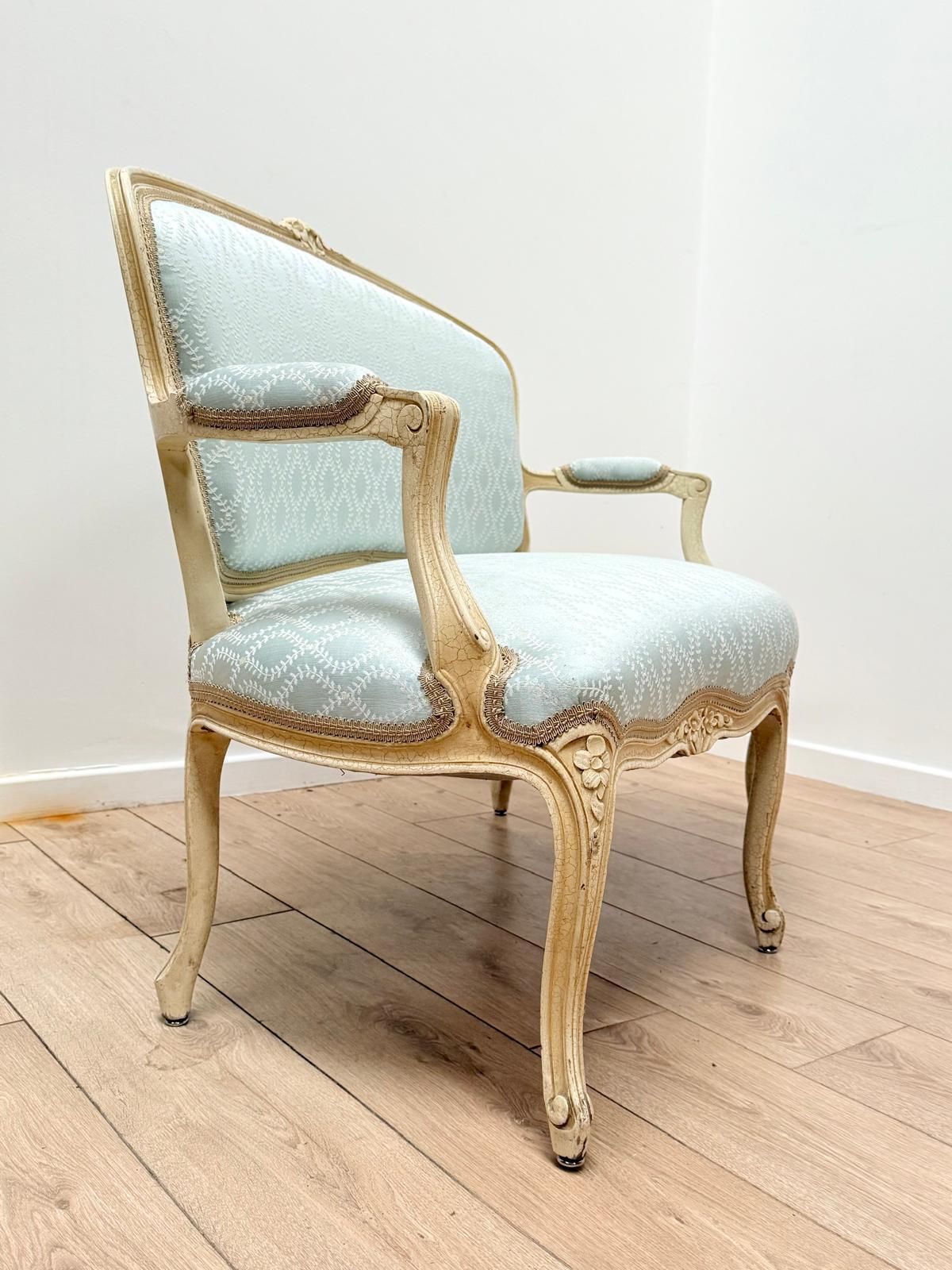 Very Elegant French Regency Begere Louis XV Style Sofa 0221. photo vintage