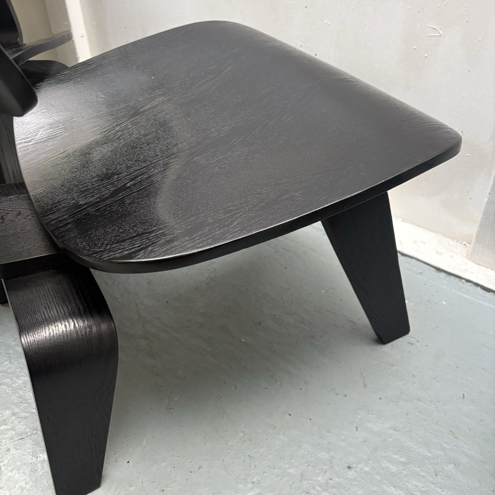 Furniture Pair Vintage Black Charles & Ray Eames Vitra Lounge Chair Herman Miller 1950s photo
