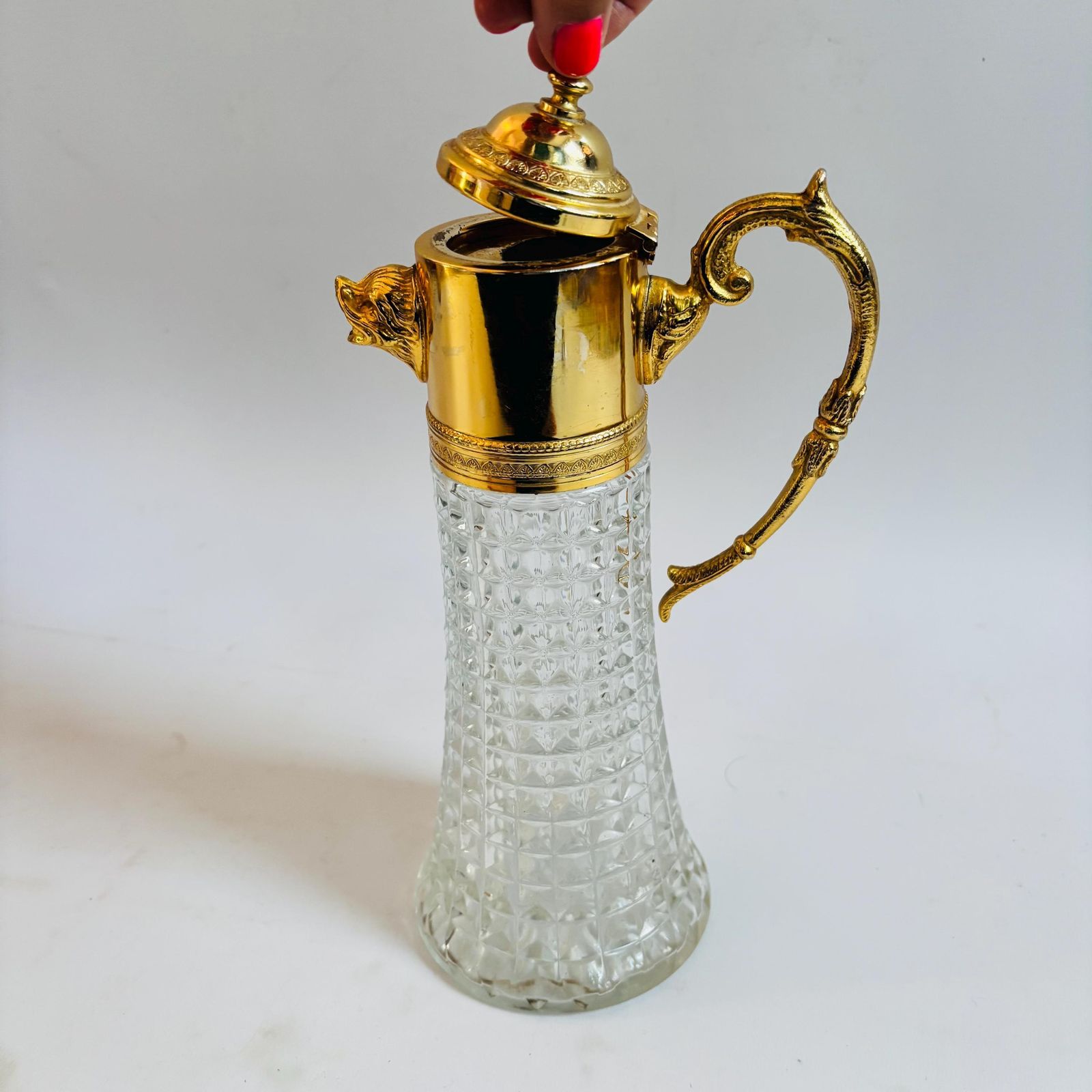 photo vinterior Vintage Italian Cut Crystal Claret Jug: Gilt Dolphin Head, 1940s Barware