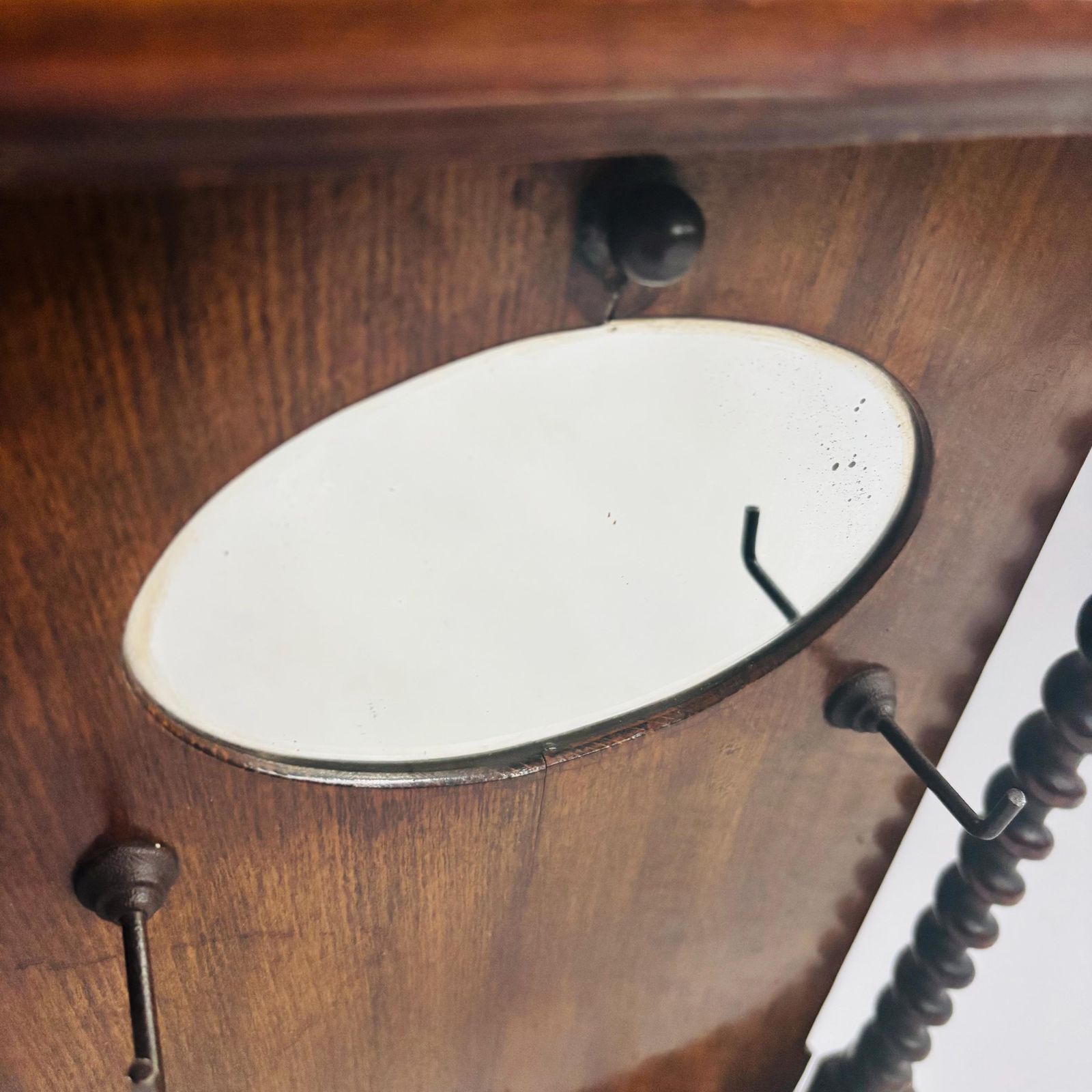 Antique Edwardian Twisted Mahogany Entrance Hall Mirror: Beveled Round Mirror & Key Hooks photo vinterior