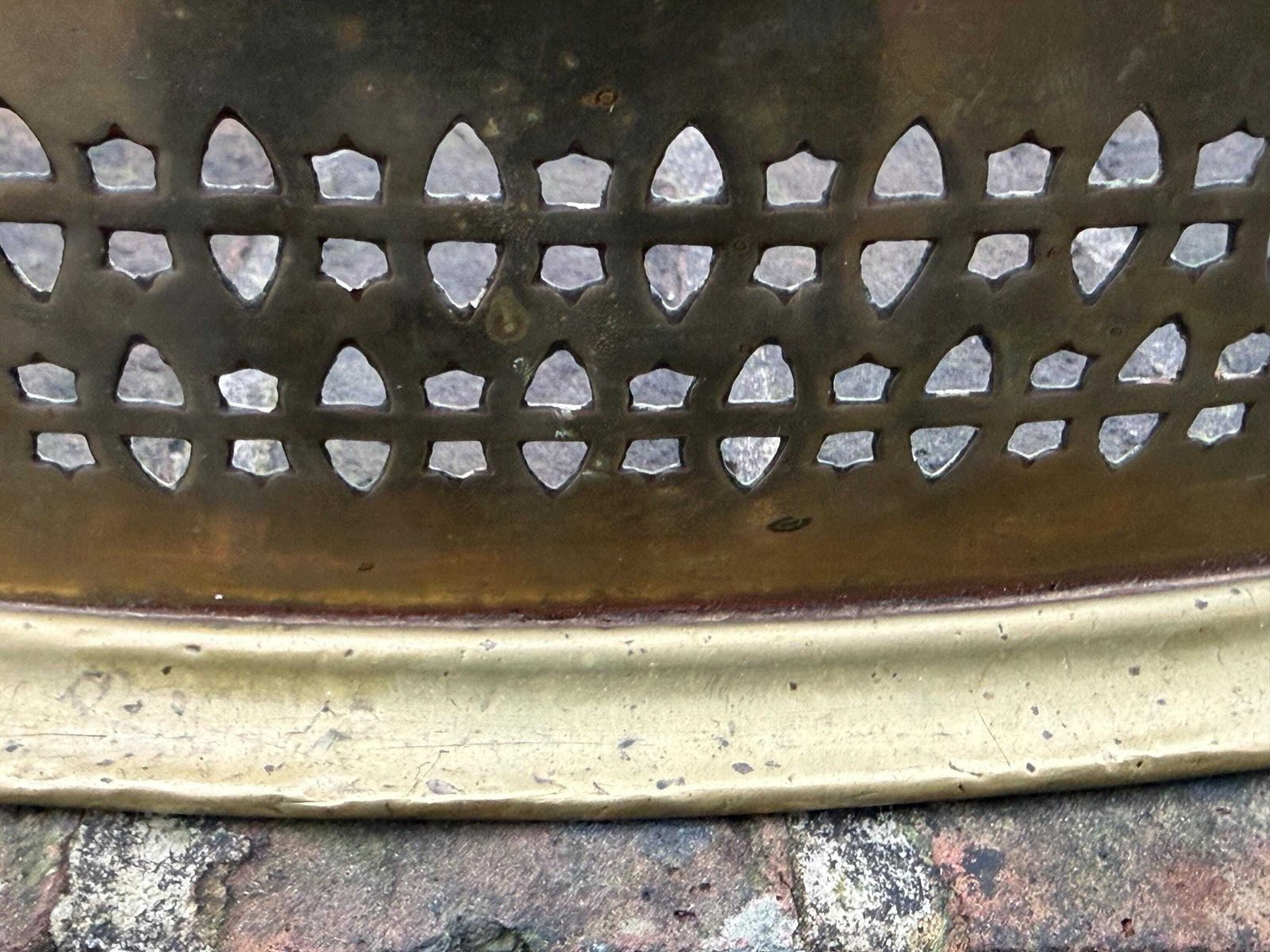 photo furniture Antique Brass Fire Fender Victorian Pierced Hearth Fender Decorative Fireplace Guard