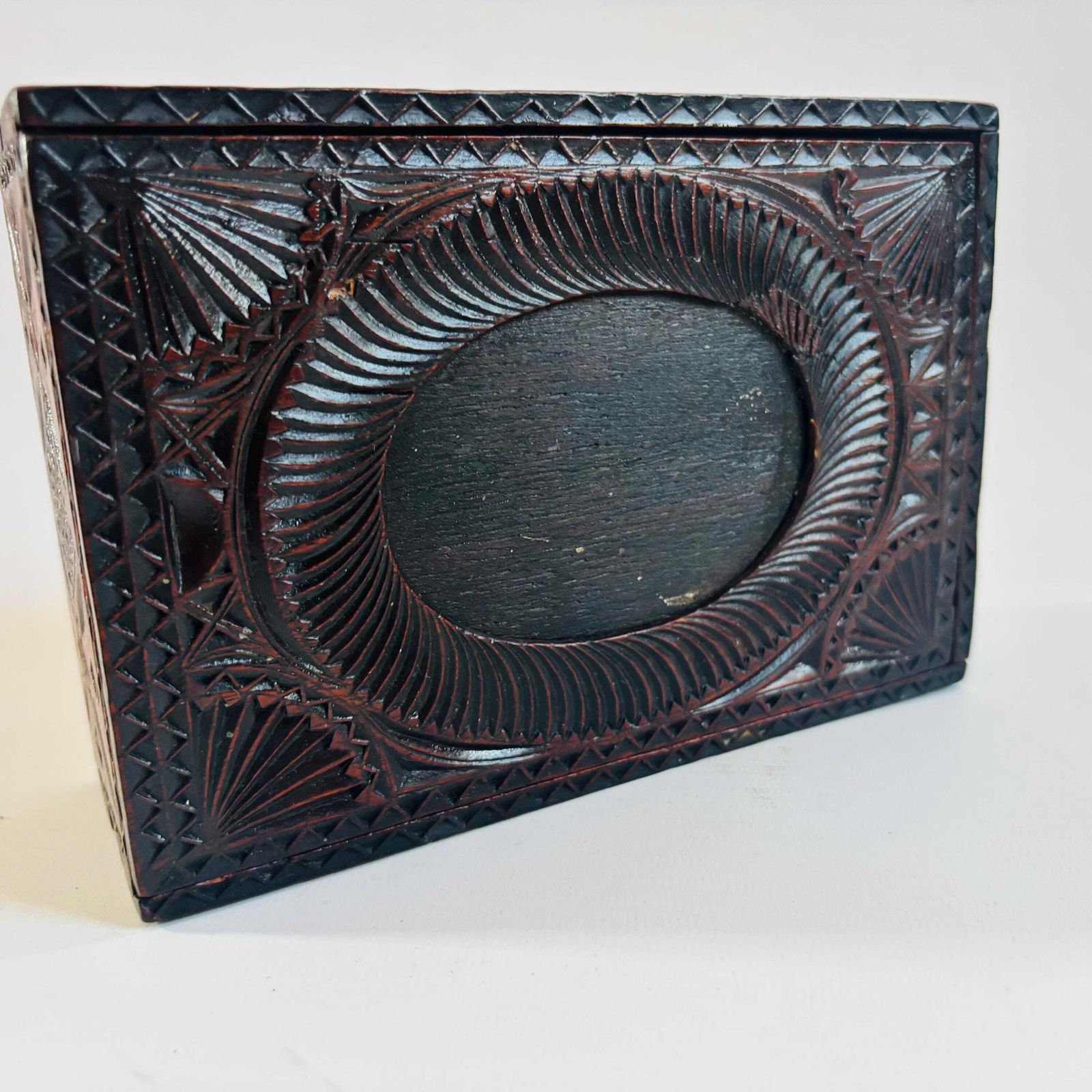 Antique Edwardian Elm Trinket Box: Chip Carved Design, Picture Insert photo Home Decor