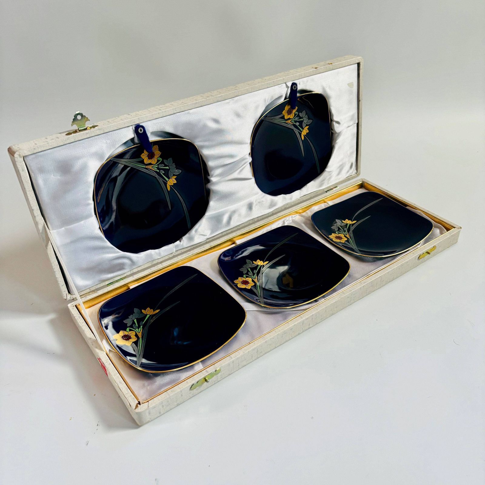 1960s Koransha Arita Porcelain Dessert Dishes: Ruri Blue Irises, Set Of 5 photo for sale