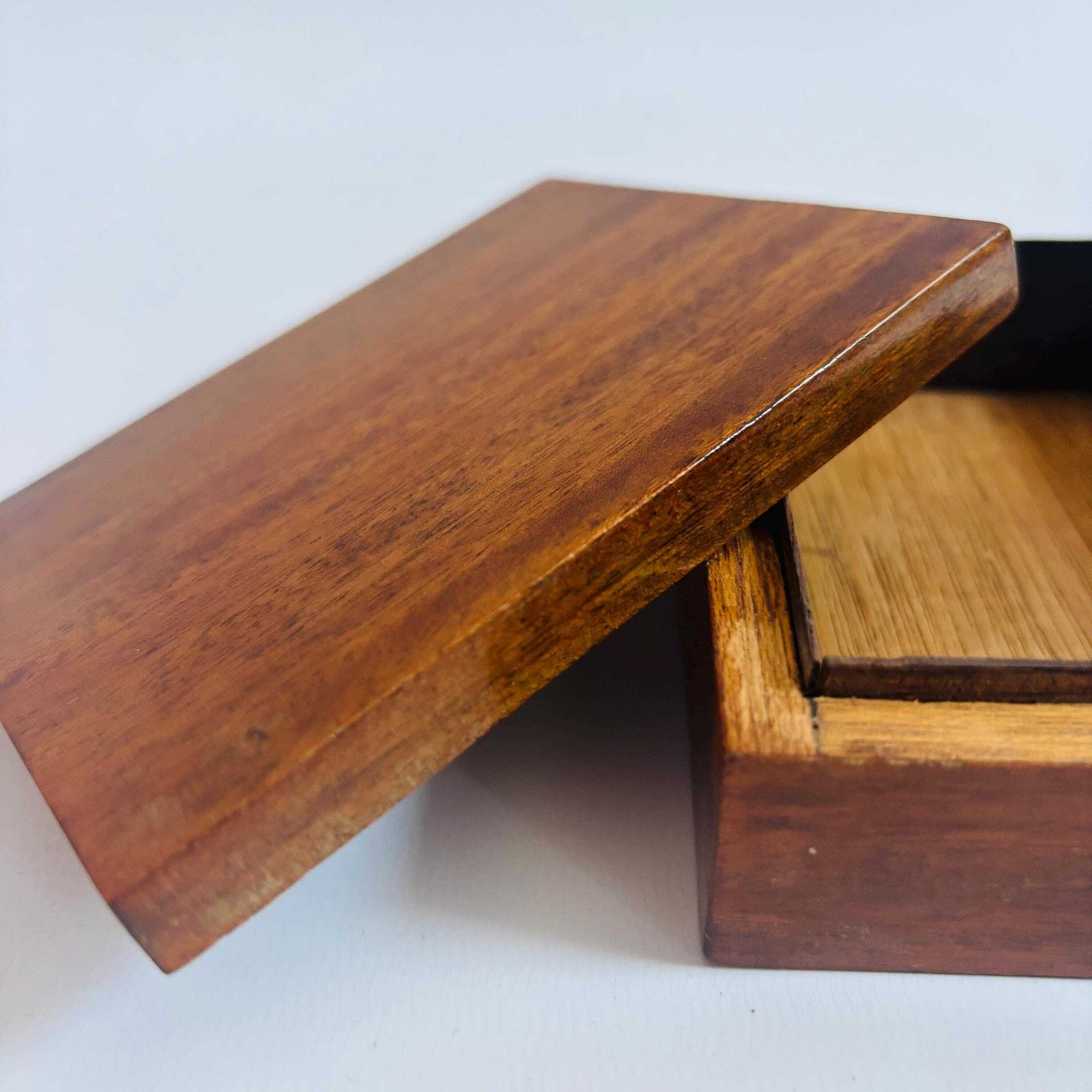 Antique Rosewood Box: 1930s Petite Wooden Keepsake With Dovetail photo vintage