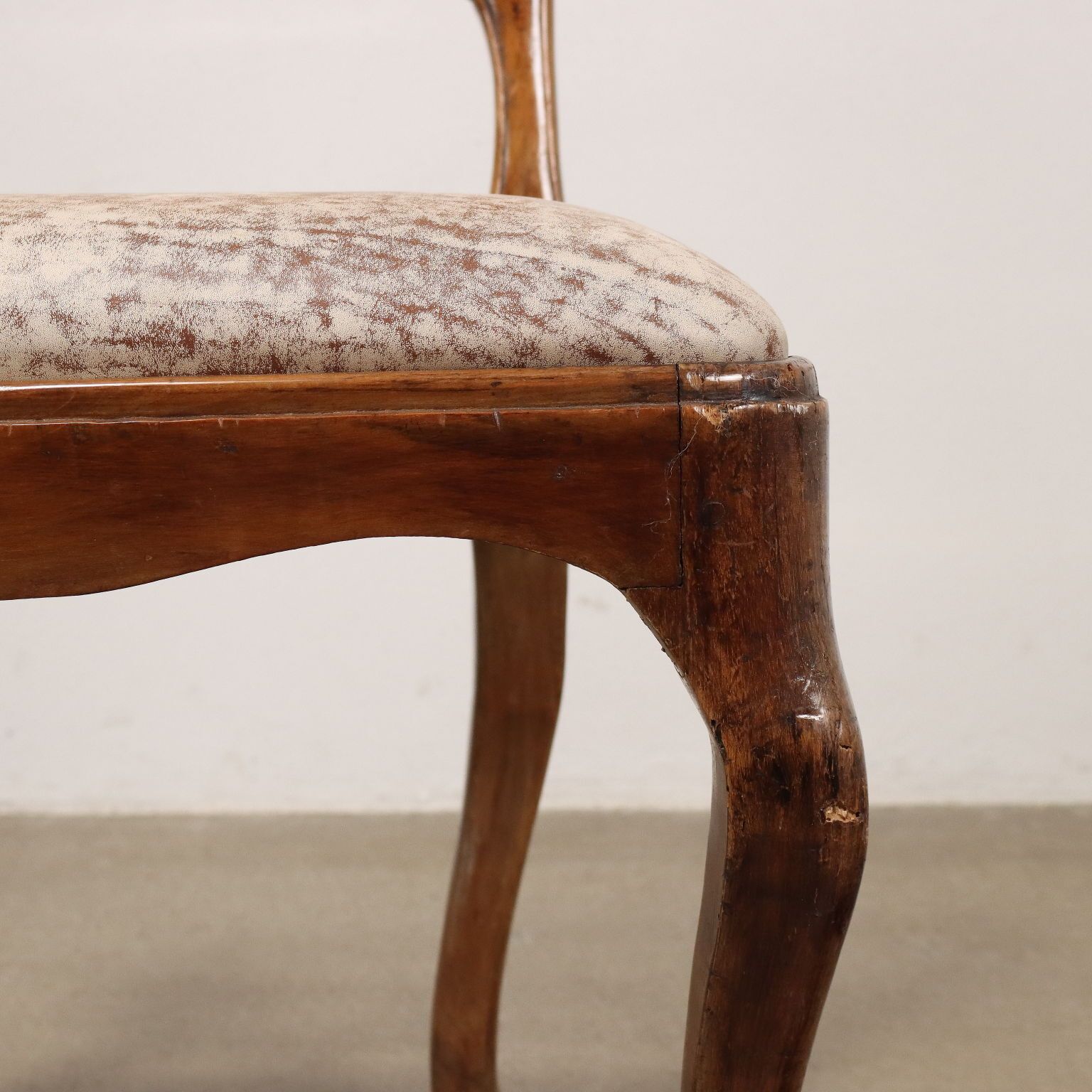 Group Of 4 Baroque Chairs Walnut Italy XVIII Century photo 1000.0