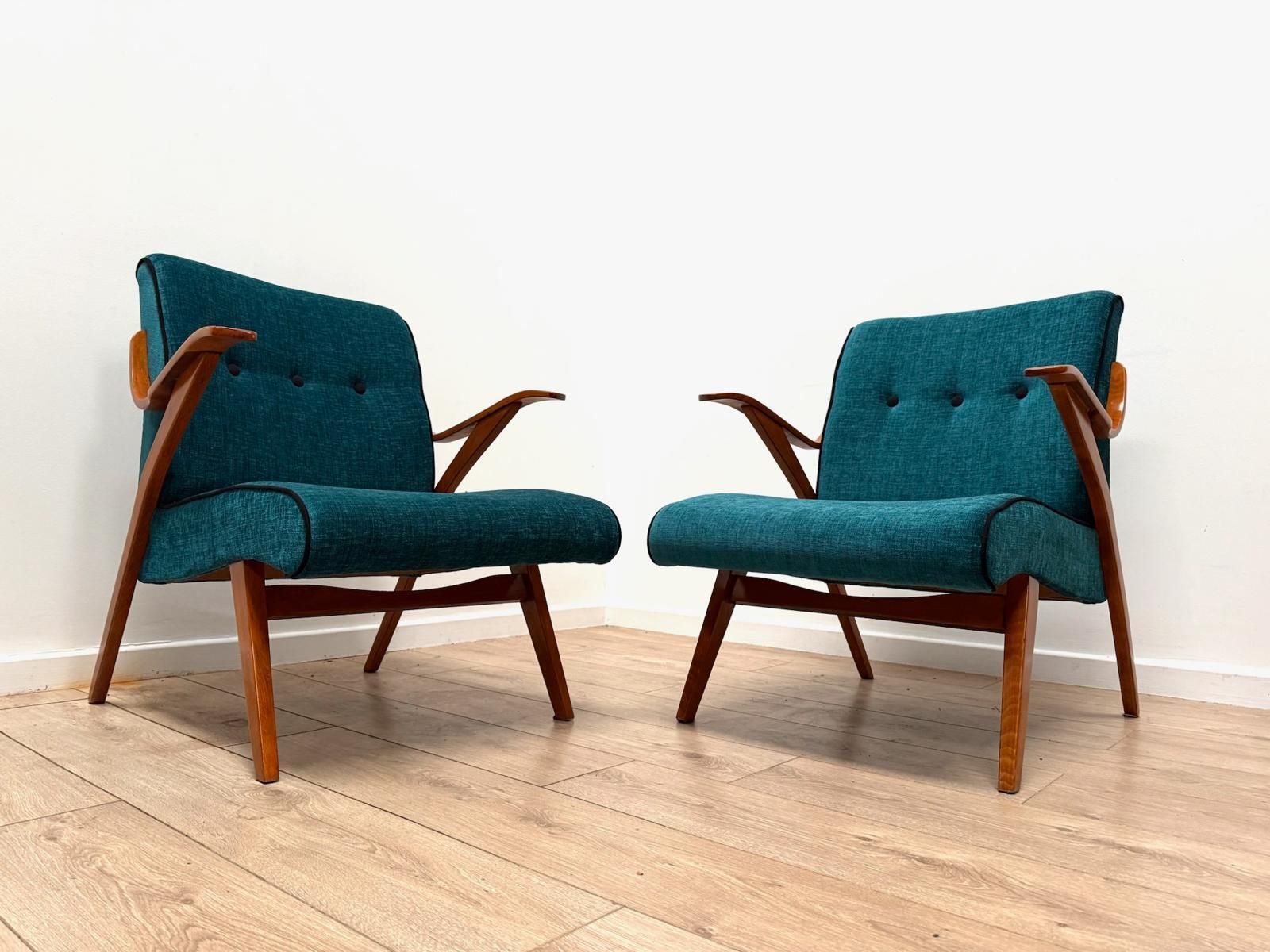 Superb Vintage Italian Green Gio Ponti Rare Style Armchairs 1950 S  Delivery Available 0006. photo vinterior