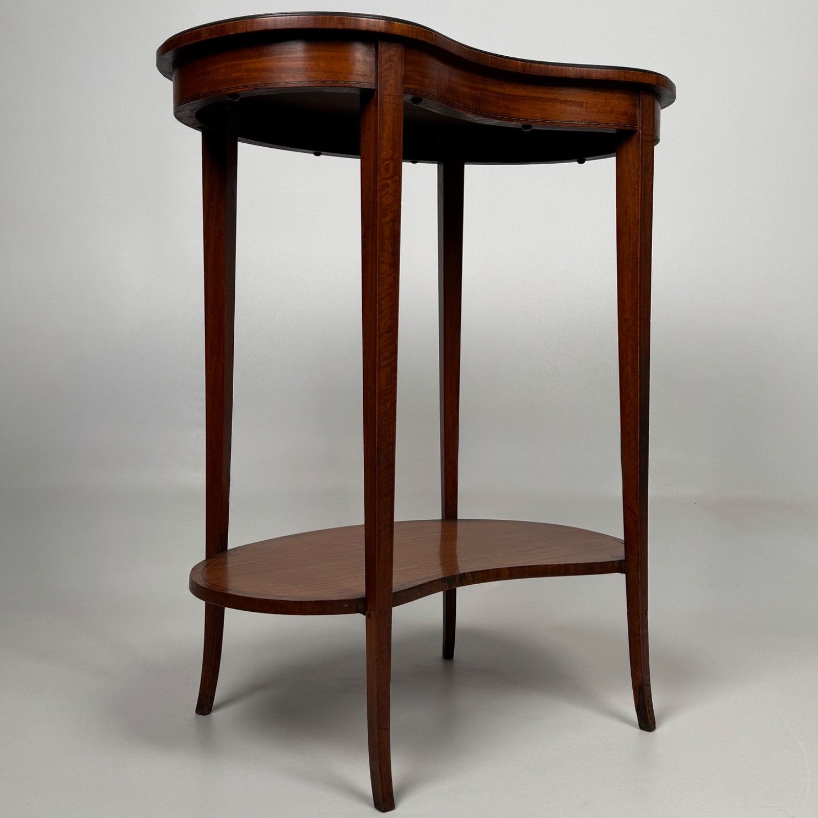 Antique 19th Century Kidney Shaped Side Table In Satinwood photo Furniture