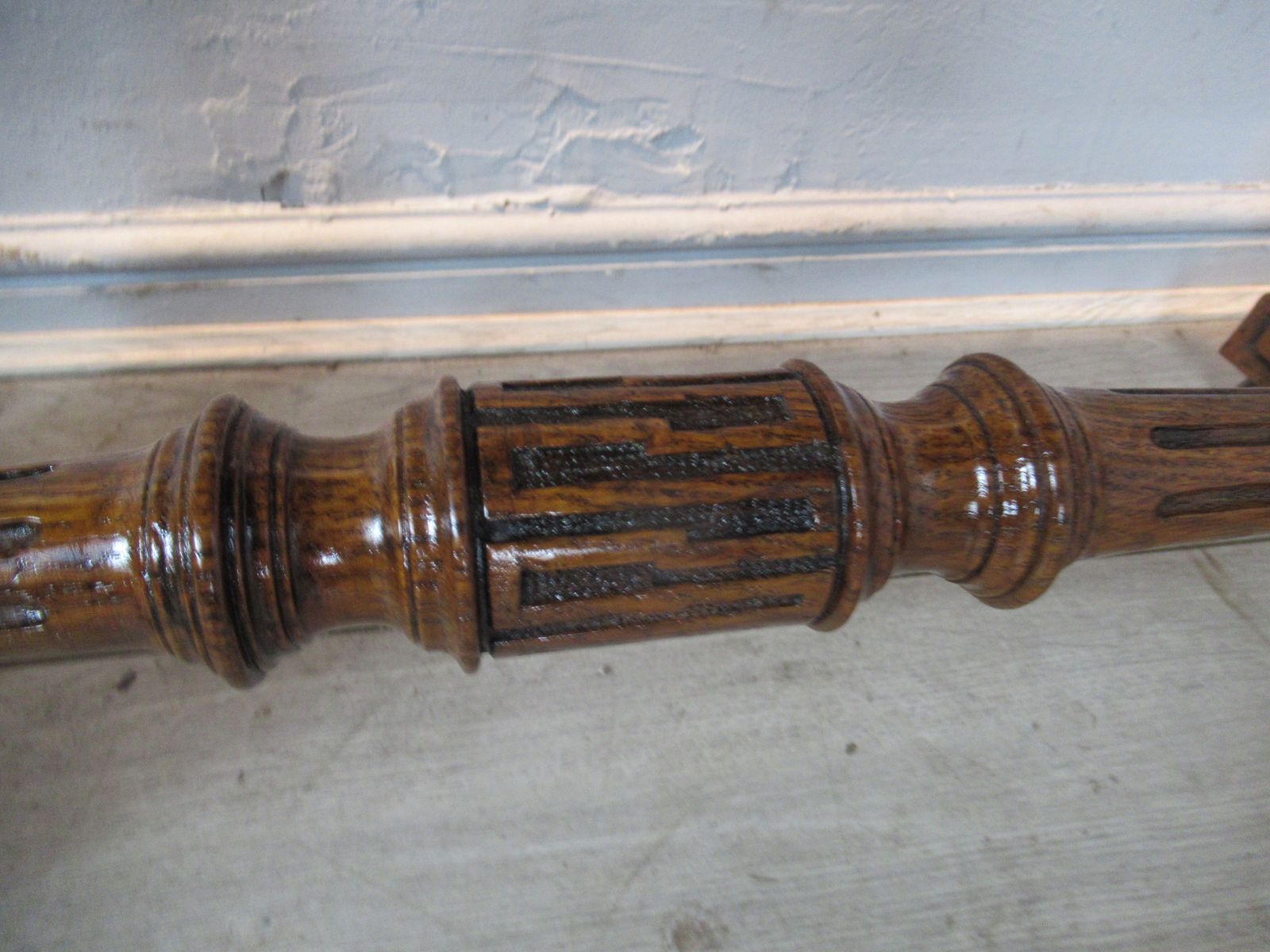 Quality   Victorian   Burr Oak   Side Table photo Furniture