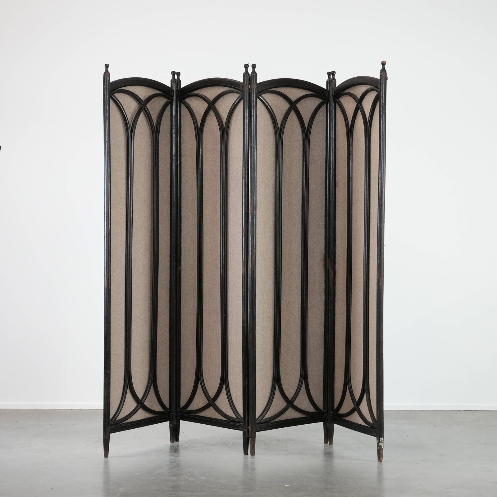 Beautiful Antique Restored Bendwood Art Nouveau Room Divider From The Late 19th Century In Thonet Style