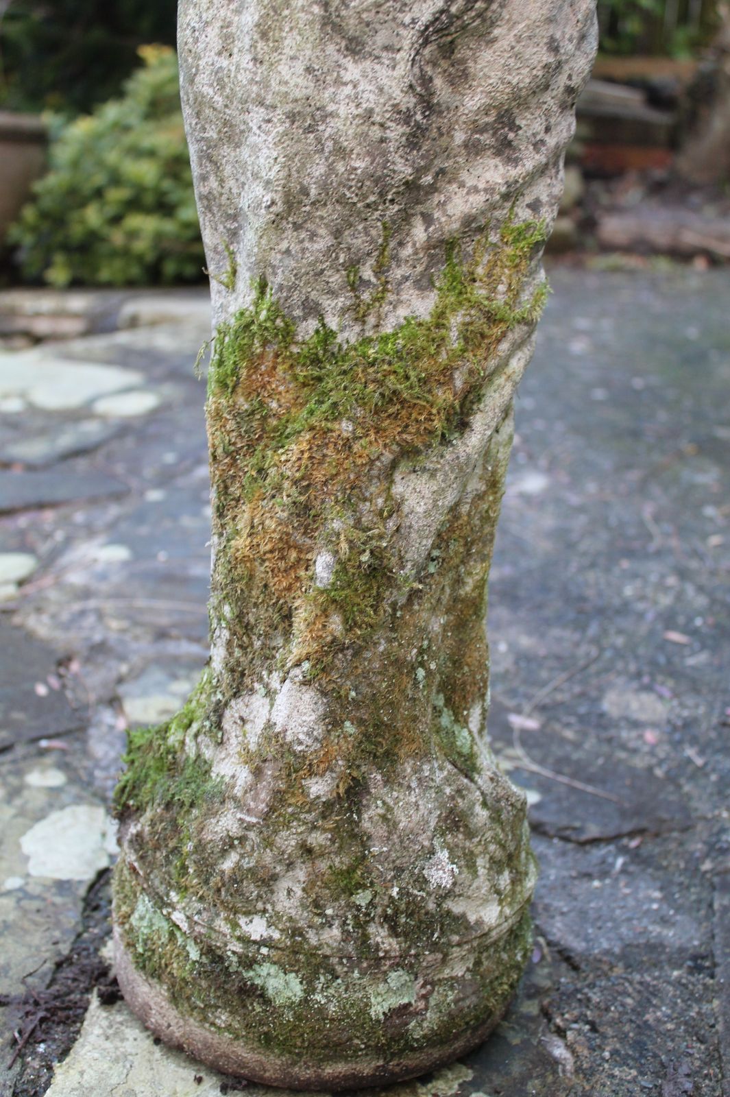 Garden Statue Of Flower Maiden. Reconstituted Stone photo vinterior