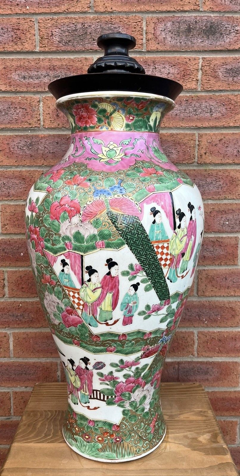 165.0 Chinese Porcelain Large 67cm Hand Painted Famille Rose Vase & Wooden Lid Cover photo