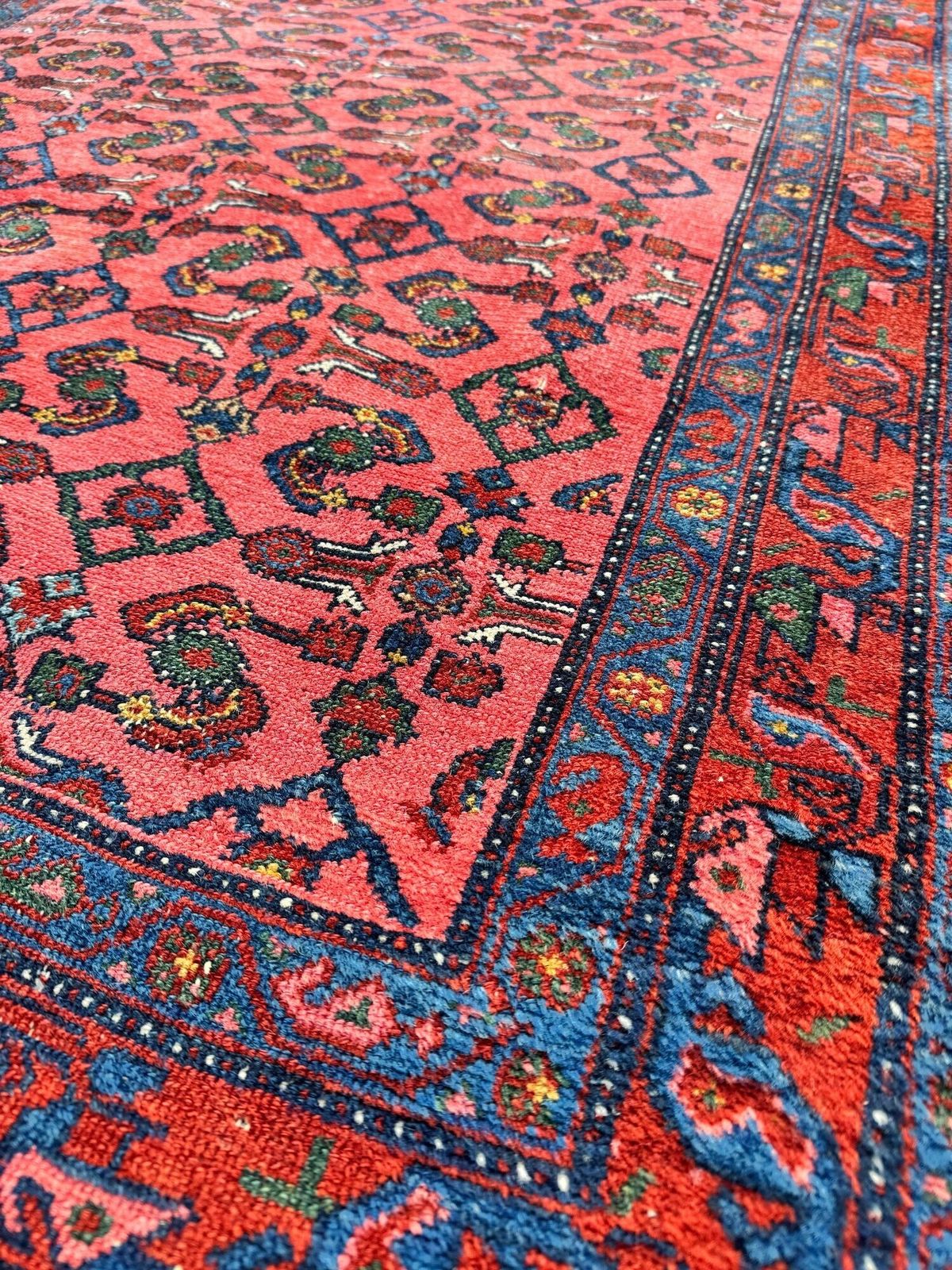 photo furniture Antique Hamadan Rug 1.53m X 1.03m