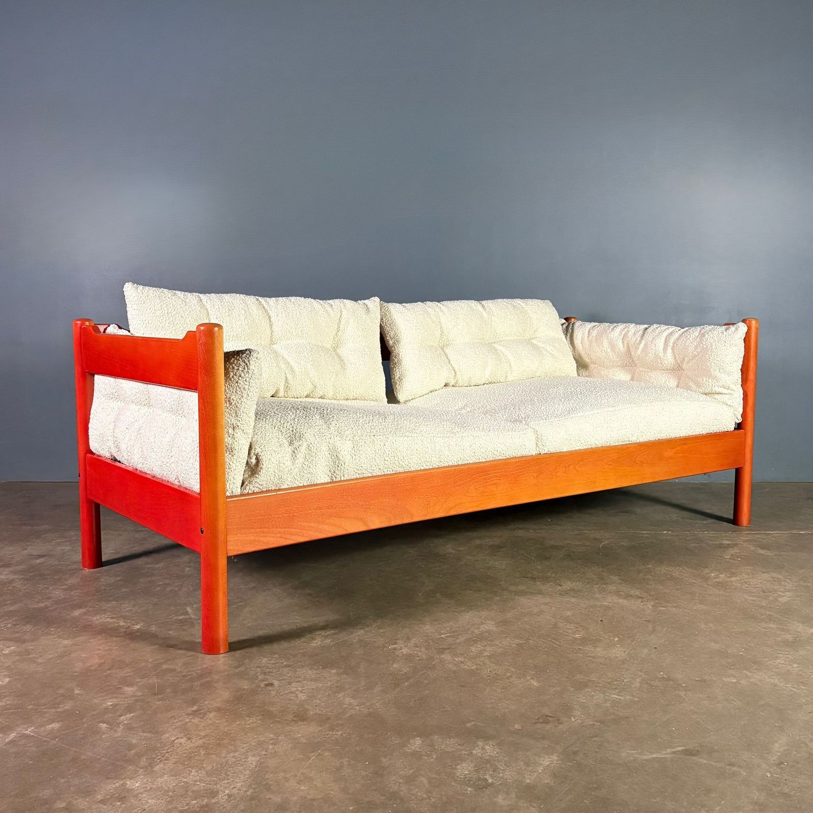 photo furniture Red Habitat Vico Magistretti Carimate Three Seater Sofa/Daybed Mid Century Retro Mcm