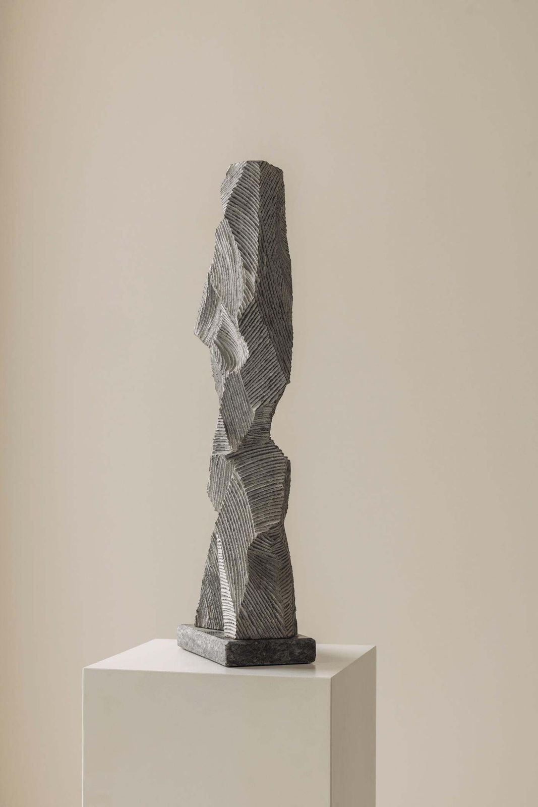 photo vinterior Abstract Sculpture Carved From Natural Stone By Marc Verdoodt, Belgium 1980s.