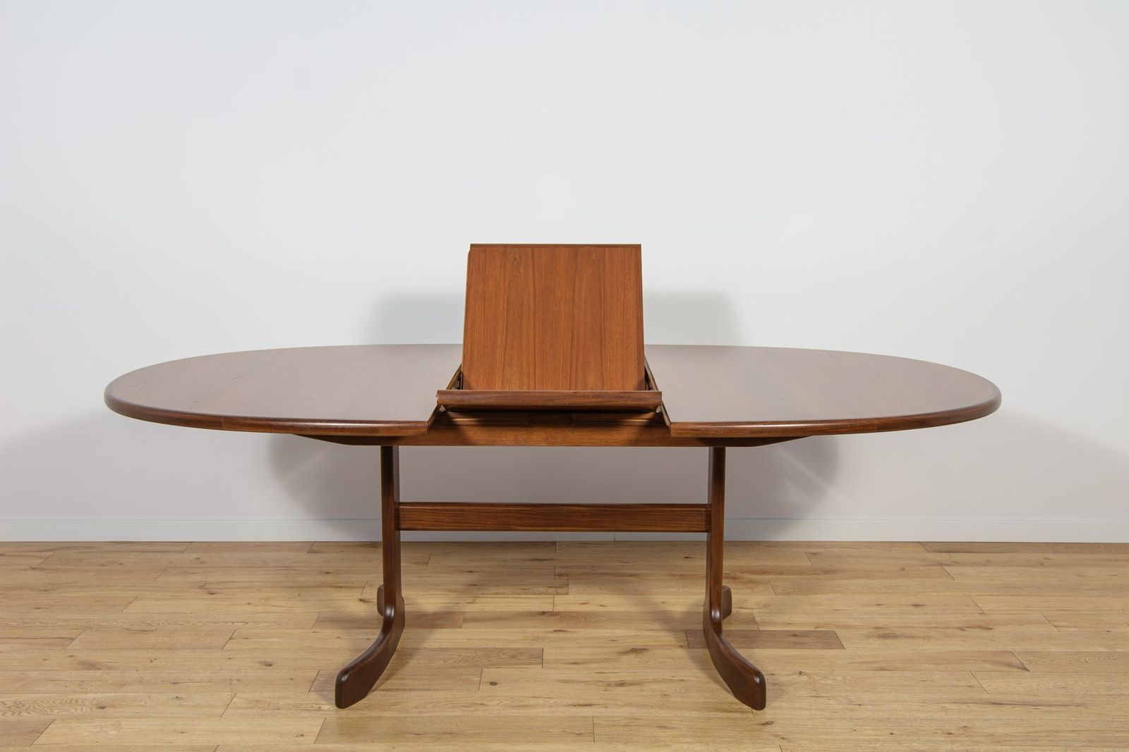 Mid Century Oval Dining Table In Teak From G Plan, United Kingdom, 1960s photo buy