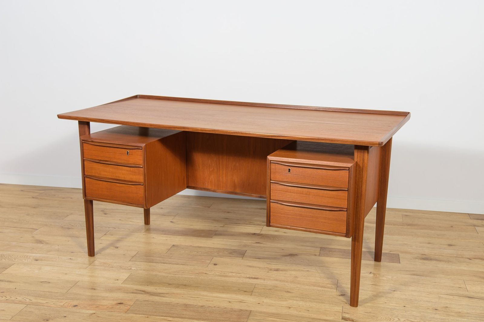 Mid Century Freestanding Teak Desk By Peter Løvig Nielsen For Loviq, 1960s