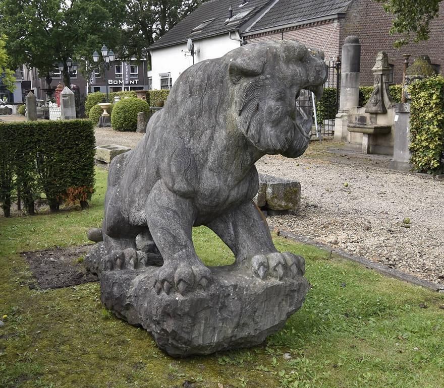 Large Saber Tiger Out Of Stone 20th Century photo vinterior