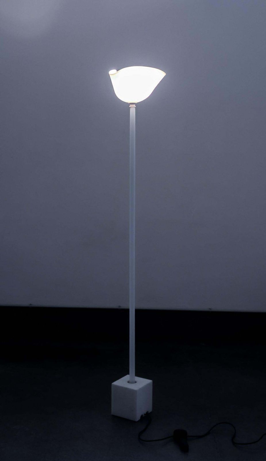 Tricorno Floor Lamp, Design By L. Diaz De Santillana For Venini. 1985 photo for sale