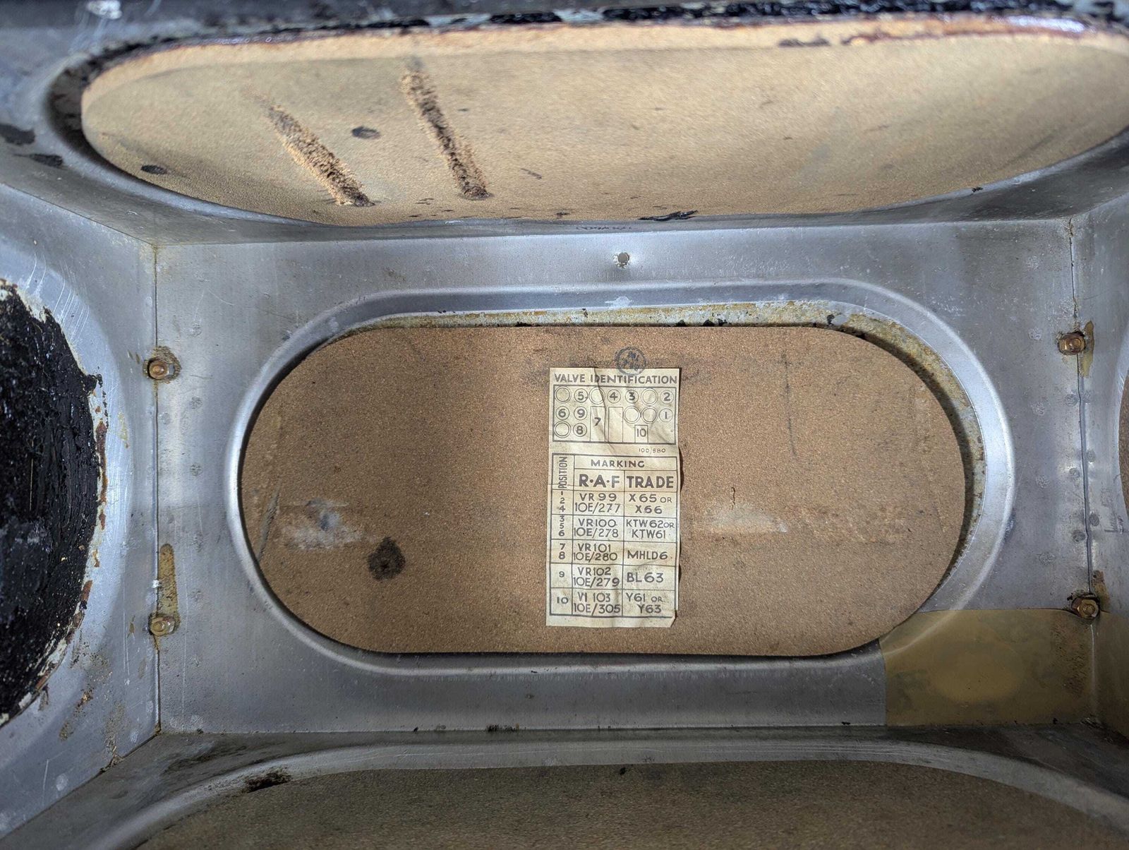 photo for sale Original Ww2 Raf Air Ministry Aircraft Radio Receiver – R1155b – Serial No. 94781