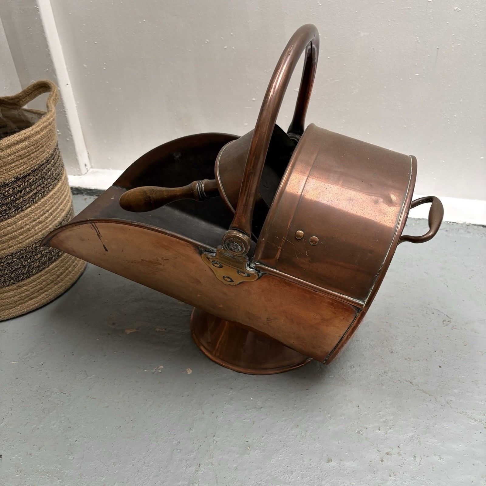 Large Arts & Crafts Copper Helmet Coal Scuttle With Original Scoop photo for sale