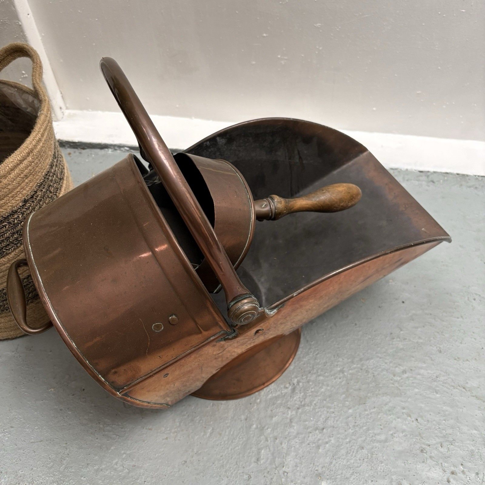 Home Fixtures Large Arts & Crafts Copper Helmet Coal Scuttle With Original Scoop photo