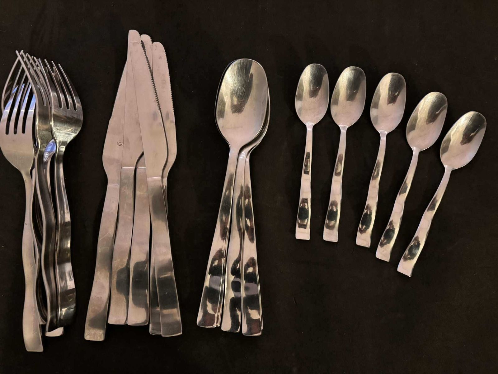 Modernist French Flatware Set For 5, Waved Stainless Steel Cutlery photo vinterior