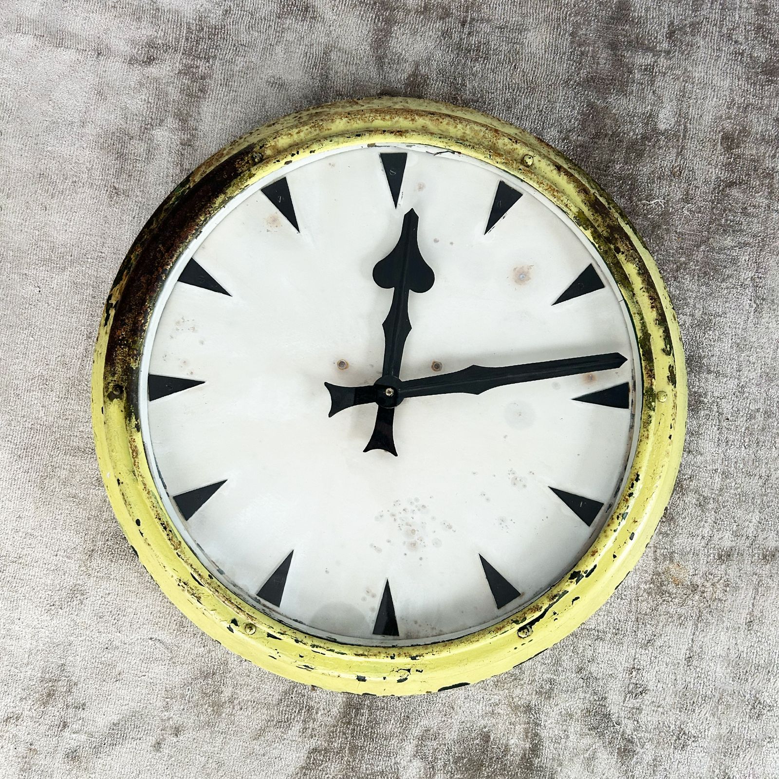 Large Industrial Factory Clock (60cm)